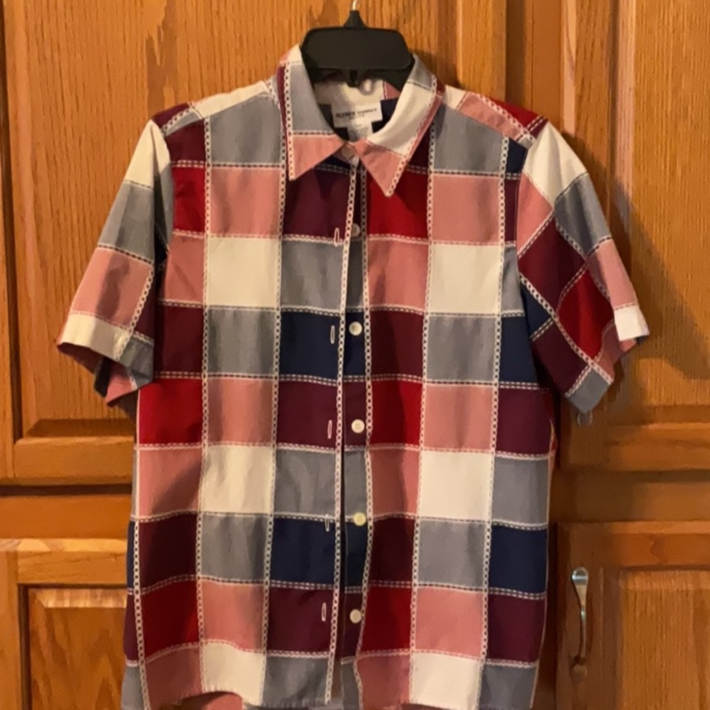Gently used misses  Alfred Dunner blouse size 10 petite